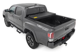 Toyota Tacoma Hard Low Profile Bed Cover - Rough Country - Tri-Fold - '16-'23